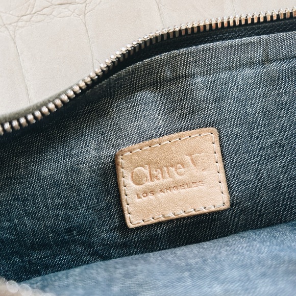 Clare V Green and Red Crossbody Bag with Stylish Design - Picture 3 of 4